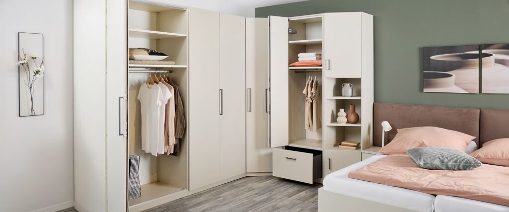 basic-faltschrank-auf