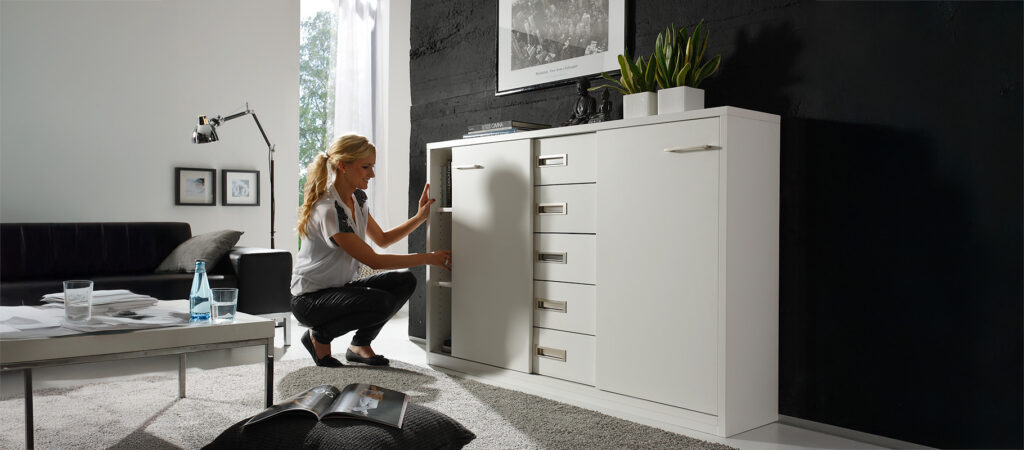 Schiebetürenkommode BASIC