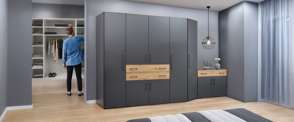 NEXT Kleiderschränke