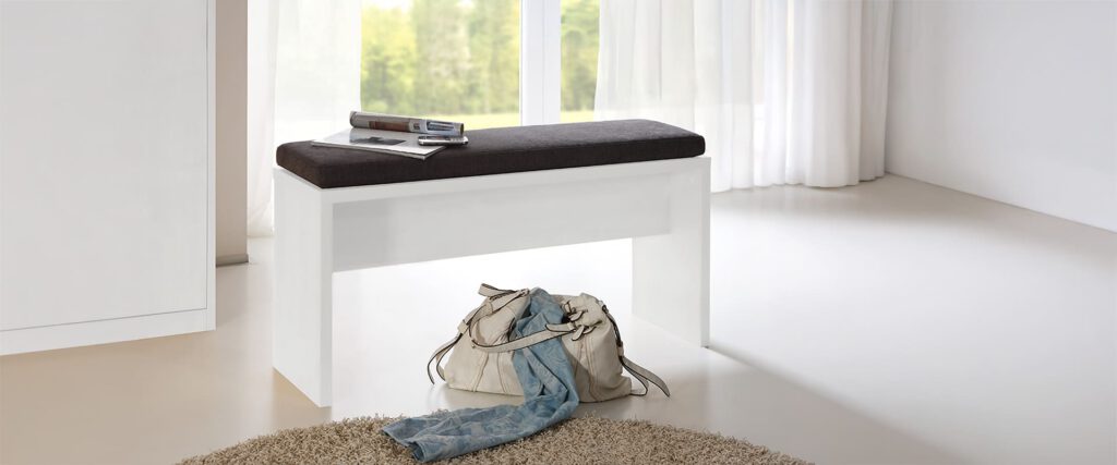 Sitzbank mit Sitzkissen