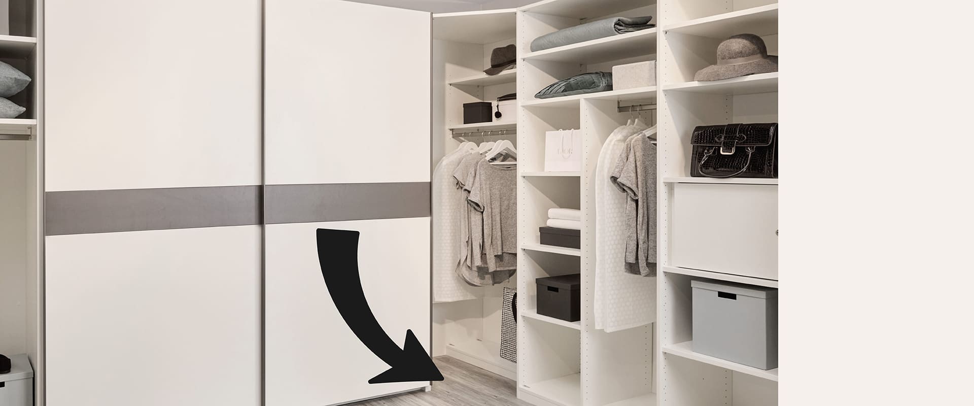 neuer-Eckschrank-ohne-Boden Eck Kleiderschrank ohne Boden für besseren Zugang